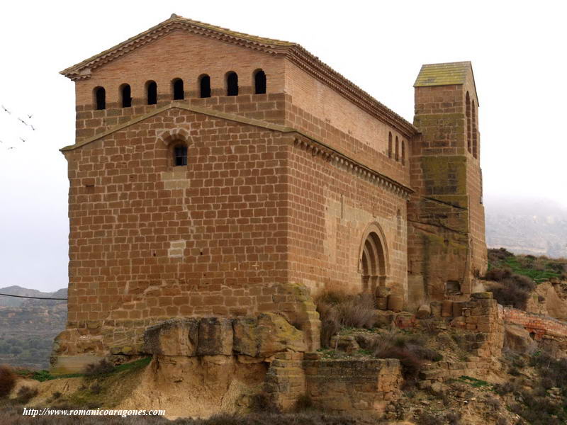 VISTA SUROESTE DEL TEMPLO